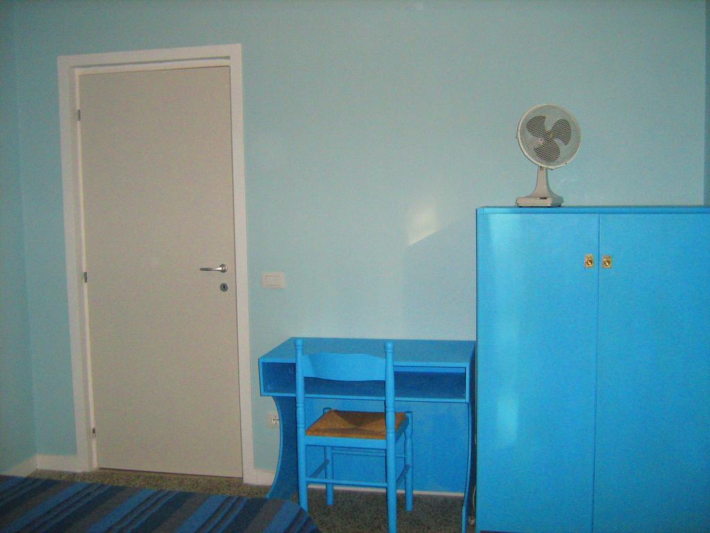 Sirenapop Concept B&B Rivazzurra Di Rimini Rum bild