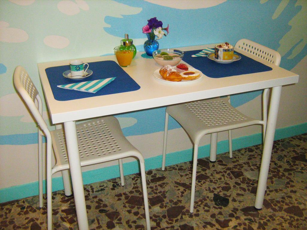 Sirenapop Concept B&B Rivazzurra Di Rimini Exteriör bild