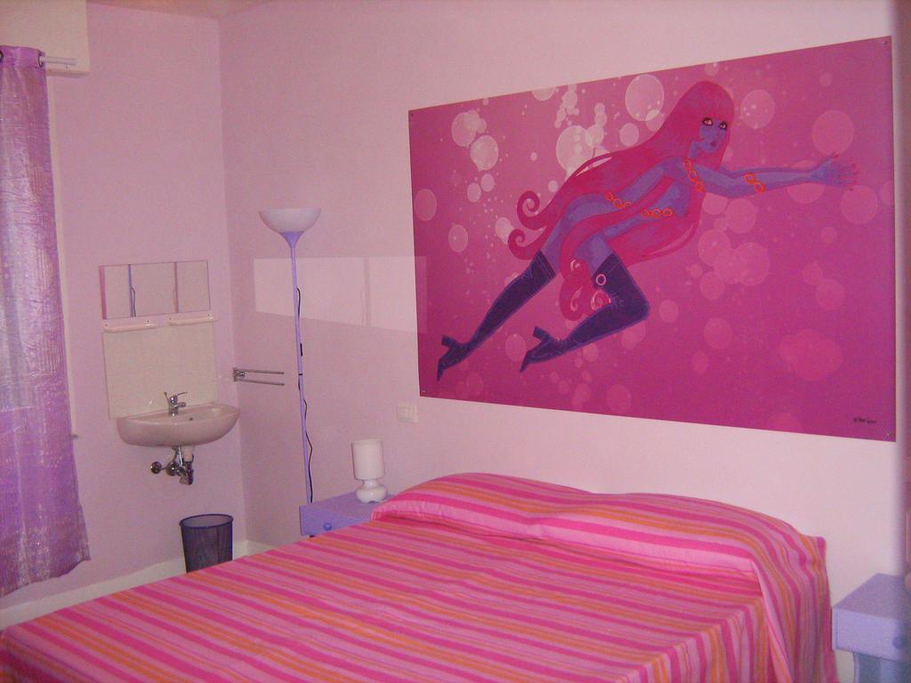 Sirenapop Concept B&B Rivazzurra Di Rimini Rum bild